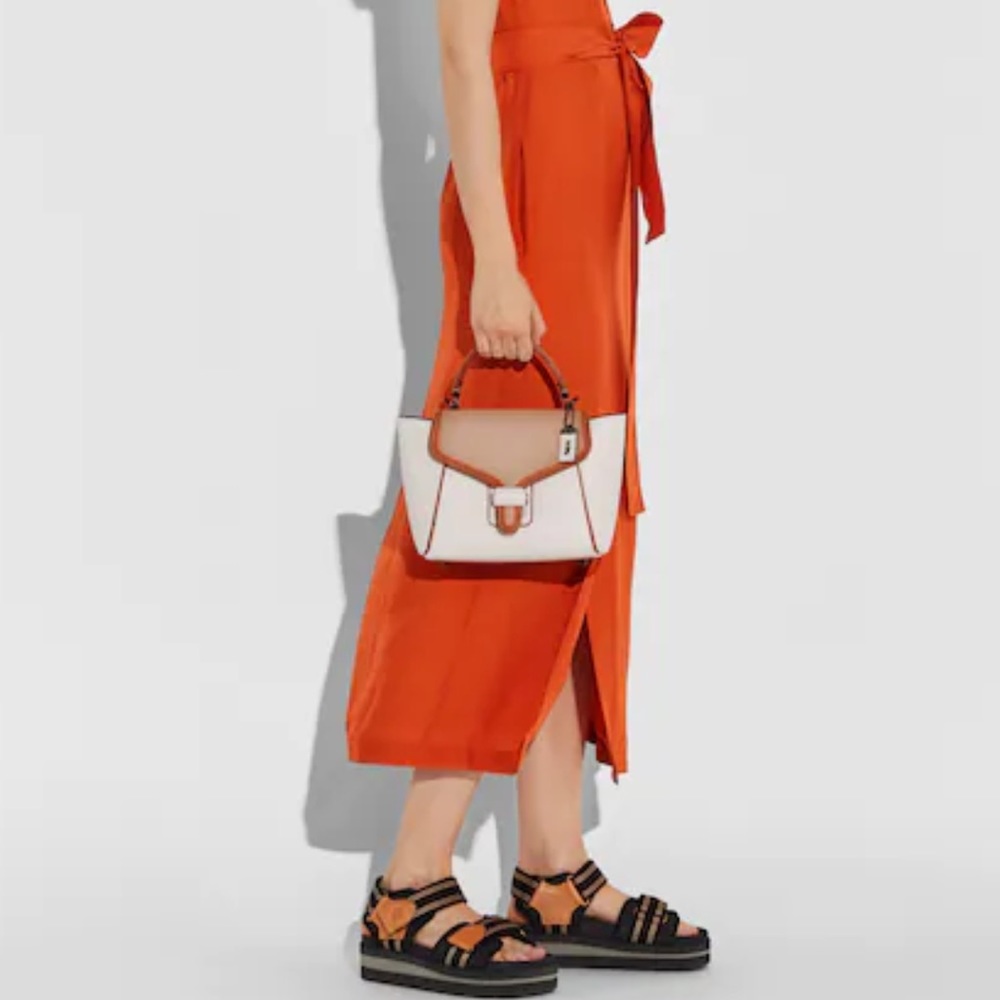 ‼️ Coach Courier Carryall 23 In Colorblock👜👛 FINAL OFFER‼️✨